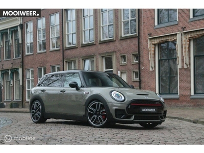 Mini Clubman 2.0 John Cooper Works ALL4 Chili Emerald Grey