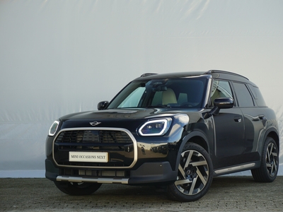 MINI COUNTRYMAN C Favoured Editie Driving Assistant Plus + Head-Up Display