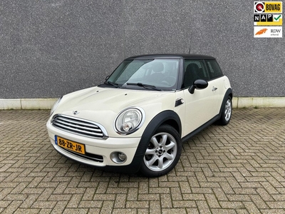 Mini Mini 1.6 Cooper Chili | AIRCO | BLUETOOTH | AUX | CRUISE CONTROL | ISOFIX | APK T/M 6-2-2025 | COMPLEET ONDERHOUDEN | NAP