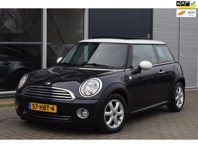 Mini Mini 1.6 Cooper Pepper Panoramadak Airco NAP +