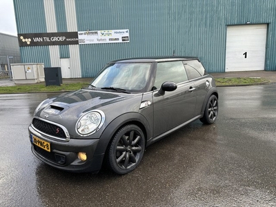 MINI Mini 1.6 Cooper S 10 Years II Automaat 185 PK.