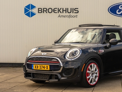 MINI MINI John Cooper Works Chili 2.0 231PK | Automaat | JCW Uitlaat | Panoramadak | Leder | Head-Up Display |