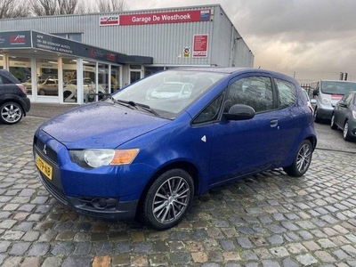 Mitsubishi Colt 1.1 Inform