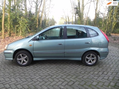 Nissan Almera Tino 1.8 Elegance