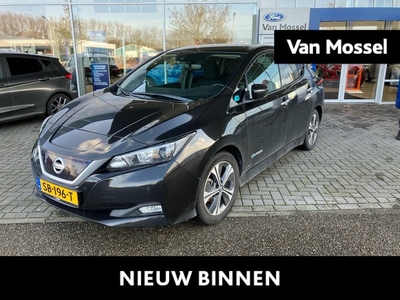 Nissan LEAF 2.ZERO EDITION 40 kWh | Navigatie | Stoelverwarming | 360 Camera | Adaptive Cruise Control | Automaat