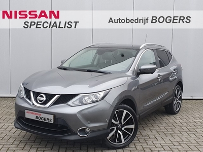 Nissan QASHQAI 1.2 DIG-T Tekna Glass Roof Navigatie