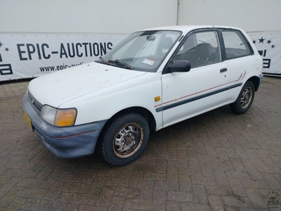 Online B2B veiling - Toyota Starlet 1.3EFI Auto