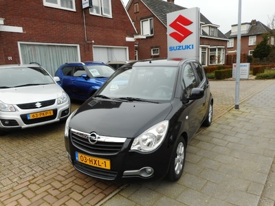 Opel Agila Benzine