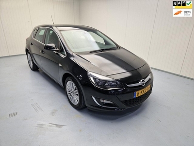 Opel Astra 1.4 Design Edition Airco Cruise Contro 17 