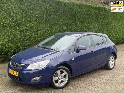 Opel Astra 1.6 AUTOMAAT/RIJDT SUPER/LAGE KM/PDC/LM VELGEN!!!