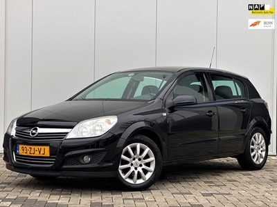 Opel Astra 1.6 Temptation 5 DEURS NAVI IN PERFECT STAAT