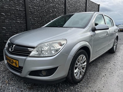 Opel Astra 1.6 Temptation Goed onderhouden!! Electr