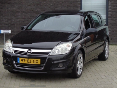 Opel Astra 1.6 Temptation Nwe Apk Airco LM-Velgen Cruise