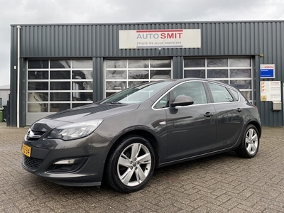 Opel Astra Benzine