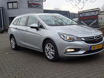 Opel Astra Sports Tourer 1.4 Turbo Business+