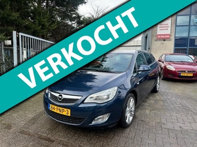 Opel Astra Sports Tourer 1.4 Turbo Cosmo, Trekhaak, Nap