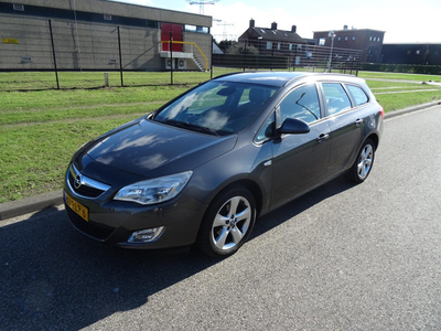 Opel Astra Sports Tourer 1.4 Turbo Edition