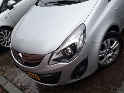 OPEL CORSA 1.4-16V Business+