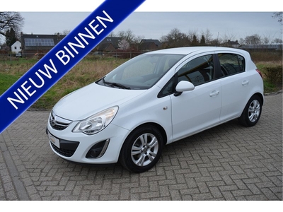 Opel Corsa 1.4-16V Edition 5 Drs | AUTOMAAT | Airco | LM Velgen | Cruise Control | Getint Glas VERKOOP TELEFONISCH BEREIKBAAR 040-2240080