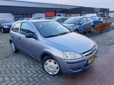 Opel CORSA-C-1.0-12V-Rhythm Airco-Cruise-Stuurbekrachtiging