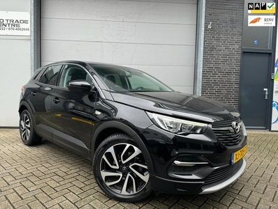 Opel Grandland X 1.2 Turbo Business Executive