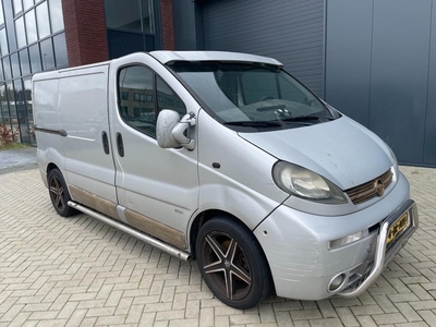 Opel Vivaro 2.5 DTI! Airco! 3-Zitter! Inruiler!