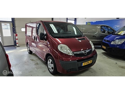 Opel Vivaro bestel 2.5 CDTI L1H1 146.000 km