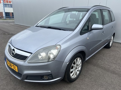 Opel Zafira 1.6 Temptation (bj 2007)