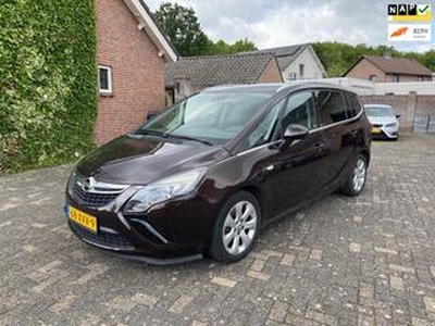 Opel ZAFIRA Tourer 1.4 Cosmo nieuw model Dealer onderhouden N.A.P