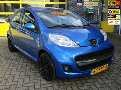 PEUGEOT 107 1.0-12V Millesim 200