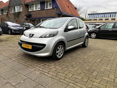 Peugeot 107 1.0-12V XS Airco/Aux/Led/Nieuwe Apk