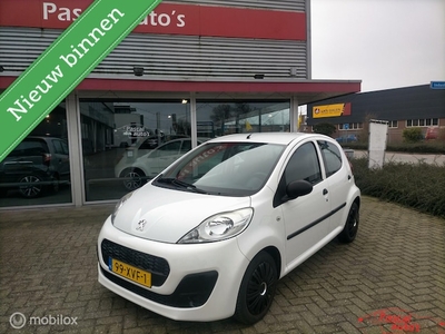 Peugeot 107 Benzine