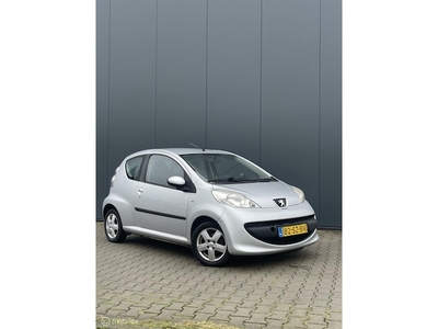 Peugeot 107 Benzine