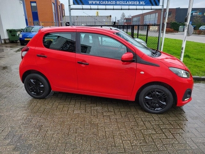 Peugeot 108 1.0 e-VTi Active. Red/Black Edition