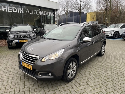 Peugeot 2008 110 pk 1.2 PureTech Allure pano / navi / lm