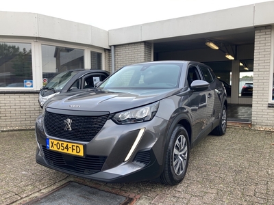 PEUGEOT 2008 1.2 100pk Active Navi / Camera