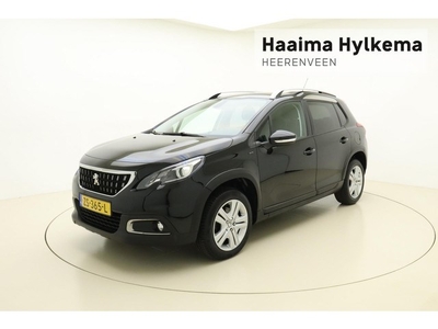 Peugeot 2008 1.2 Signature 130 Pk Navigatie Cruise