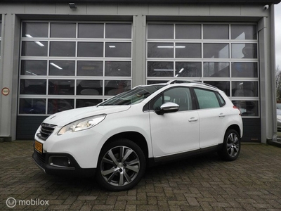 Peugeot 2008 1.6 VTi Allure , Leder