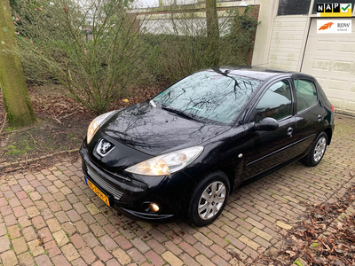 Peugeot 206 + 1.4 XS met nieuwe apk