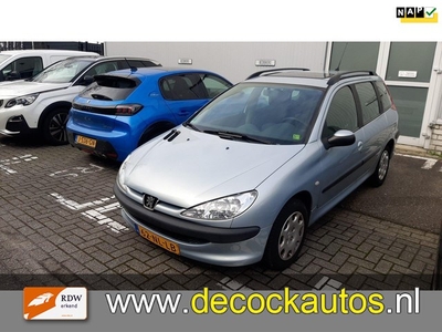 Peugeot 206 SW 1.4 X-line/TREKHAAK