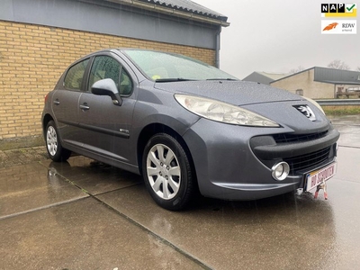 Peugeot 207 1.4 VTi Look 5-deurs // airco // apk