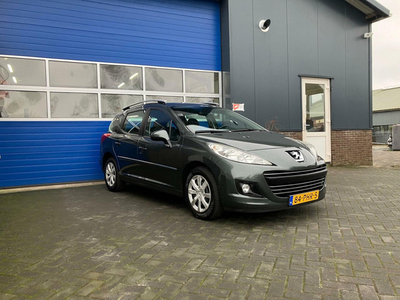 Peugeot 207 SW 1.4 VTi XS Trekhaak pano dak