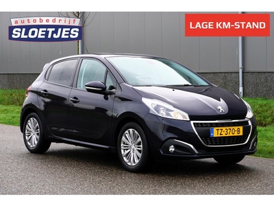 Peugeot 208 1.2 PureTech Signature Topstaat Trekhaak