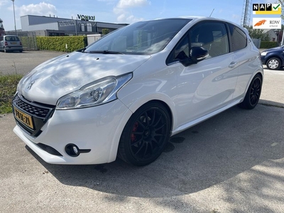 Peugeot 208 1.6 THP GTi 200 /Leder/Navi/Clima/18