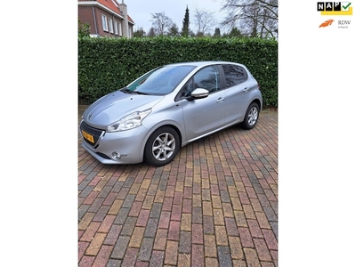 Peugeot 208 Benzine