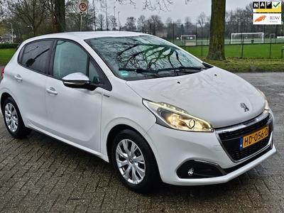 Peugeot 208 Benzine