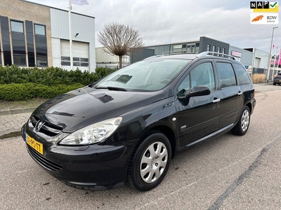 Peugeot 307 SW 1.6 16V Navtech PANORAMA CLIMA 7 persoons