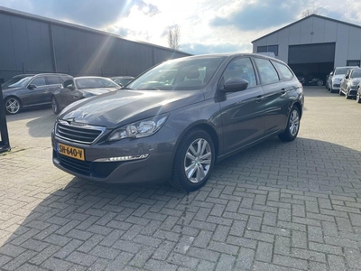 Peugeot 308 SW 1.2 PureTech Blue Lease