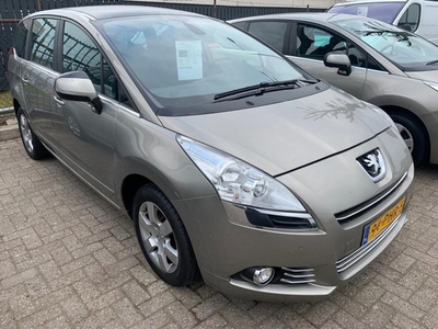 Peugeot 5008 1.6 THP ST Trekhaak (bj 2011)