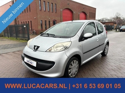 Peugeot PEUGEOT 107 NIEUWE APK!